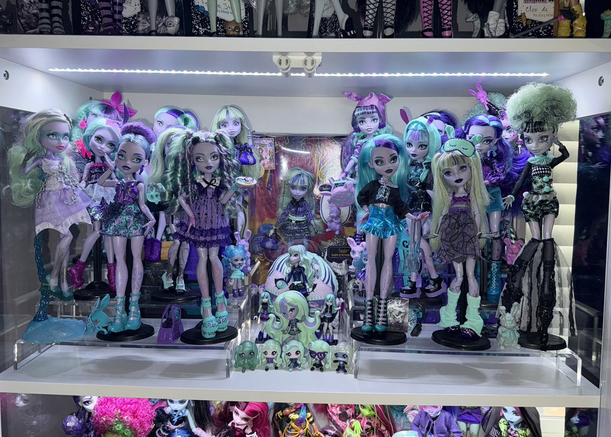 twybunni's tweet photo. some people may think it’s crazy but truly if it weren’t for twyla i don’t think i’d be here today 🩵💜 happy birthday daughter https://t.co/hyepiobLbl