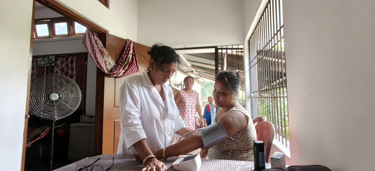 NHMSonitpur's tweet photo. An NCD Screening Camp was organized at Ketekibari under Nikamoul Sub-Centre (SC), Bihaguri BPHC. The camp focused on screening community members for common non-communicable diseases. @MoHFW_INDIA @TheAshokSinghal @nhm_assam @DCSonitpur @diprosonitpur https://t.co/nkbwwxuzRS