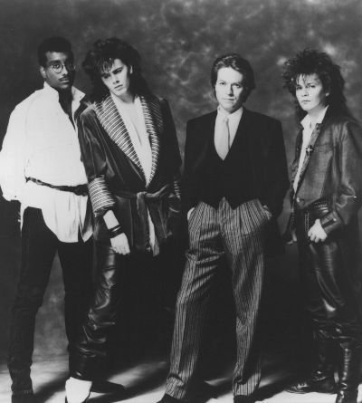 theprogmocker's tweet photo. i love this band sm rn https://t.co/aS6dyt7ugA