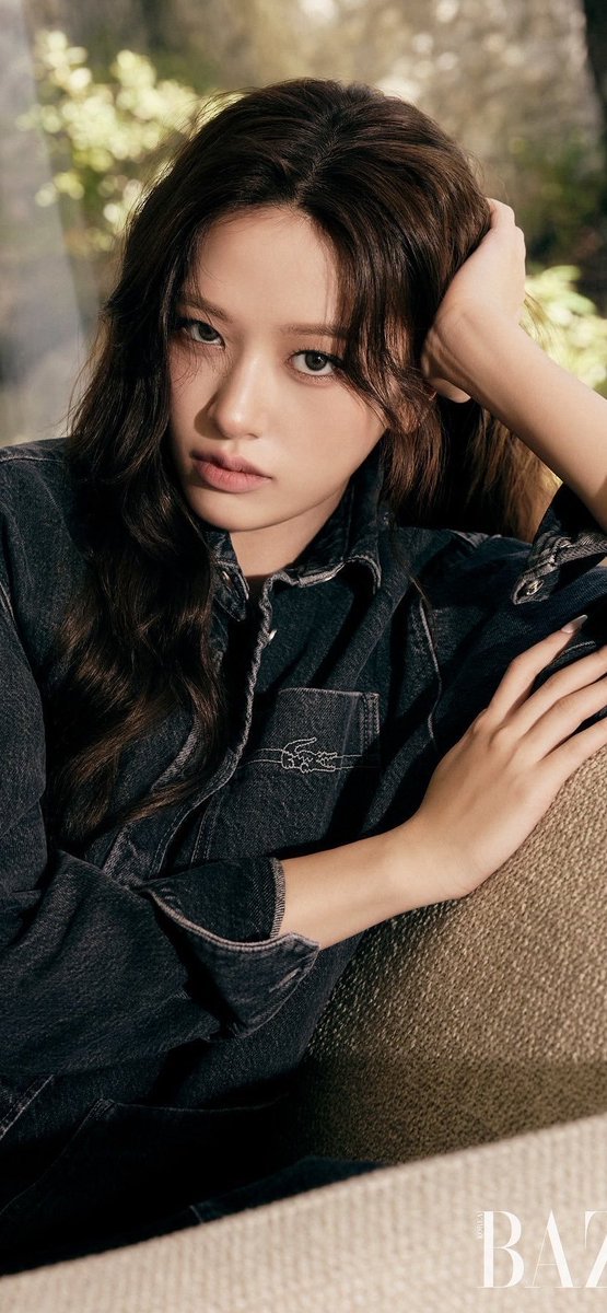 anyujinniee's tweet photo. AN YUJIN 🤝 LACOSTE

#ANYUJIN #LACOSTE
#LacosteSS27 #PFW
@Lacoste https://t.co/FKMxbIVjIa
