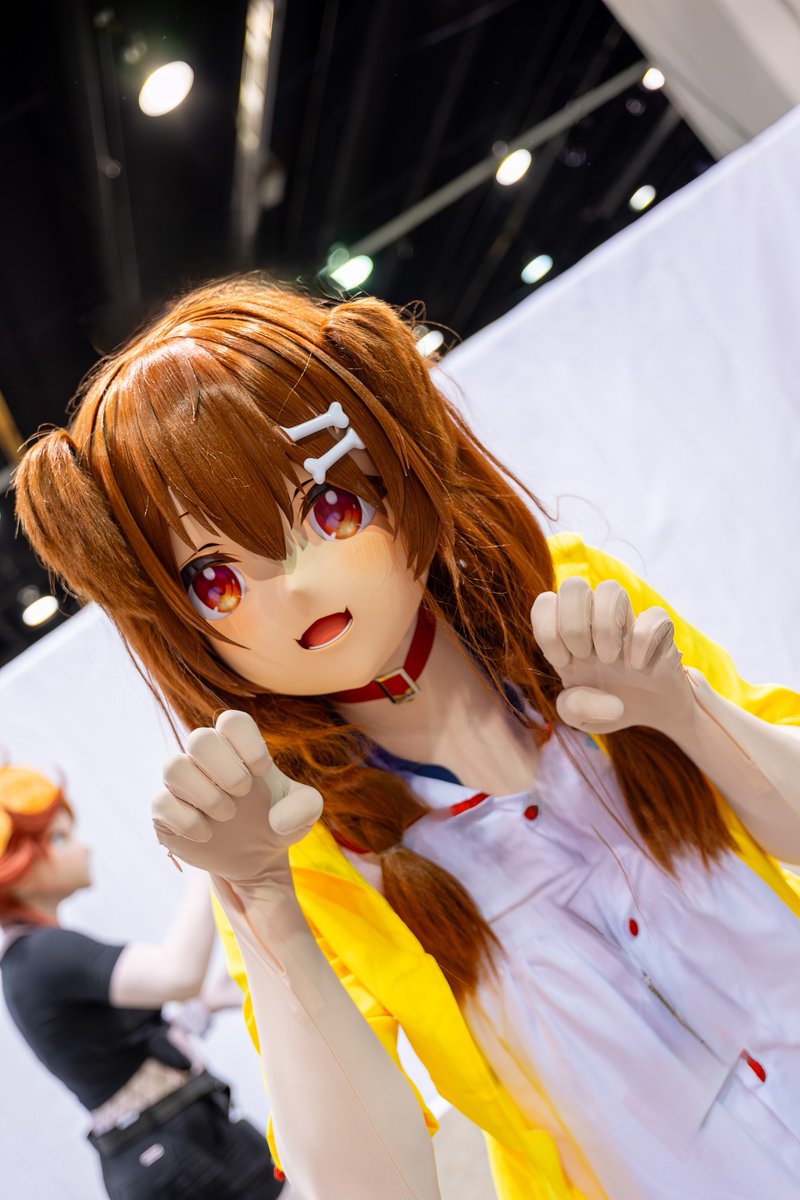 IcyGelatoGirl's tweet photo. みんな！お誕生日タイムよ！
指揃ってくれたんの？ホラー頂戴!!!
You guys!! It's birthday time!
Did you collect all the yubi for me? Come on, gimme!!!
＃戌神ころね誕生祭2026
＃着ぐるみ #kigurumi
📸:@BlancRyuuzaki https://t.co/U3PhcNOrBL