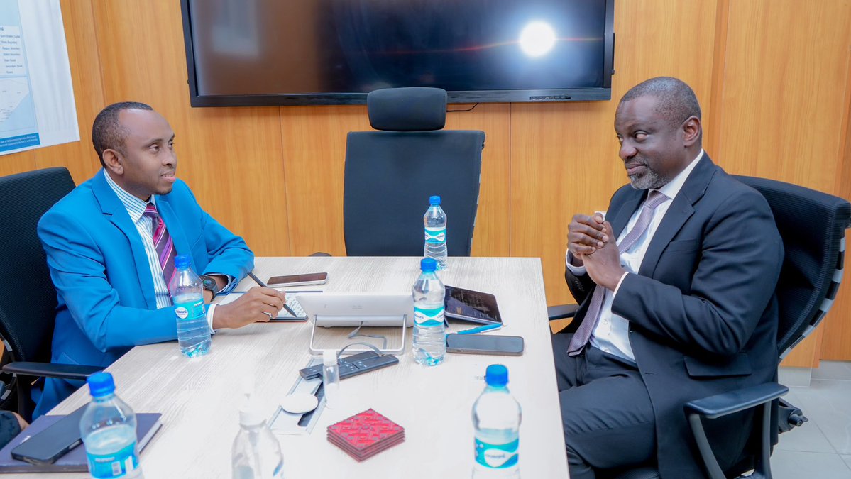 Yusuf_Wadani's tweet photo. Glad to meet with @WHOSom Rep. and Head of Mission, to discuss Strengthening collaboration between @MoH_Somalia and @WHO in advancing Somalia’s health priorities, improving sector coordination, and aligning efforts to deliver better health outcomes for the Somali people. https://t.co/O0NaASACWu
