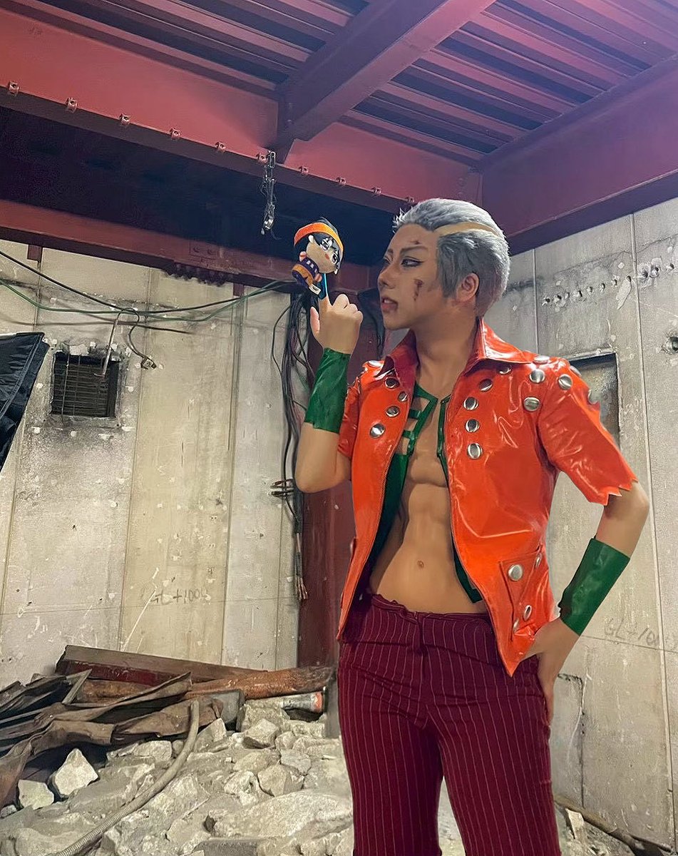u_buki0520's tweet photo. #jjba ※cosplay ⛸️と🧀 https://t.co/OOedl5Z1bk