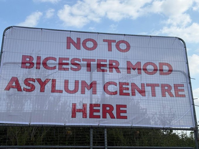 NoelGroves1's tweet photo. @PaulGolding Those currently Fighting Against the Illegal Invaders disembarking from 🇫🇷 coast being Dumped on them in New Proposed Non Detained Centres have completely under estimated what they are up Against. #Piddington @PiddingtonRoars A proposed Invader Processing Centre will service UK. https://t.co/8ZDezENJfX