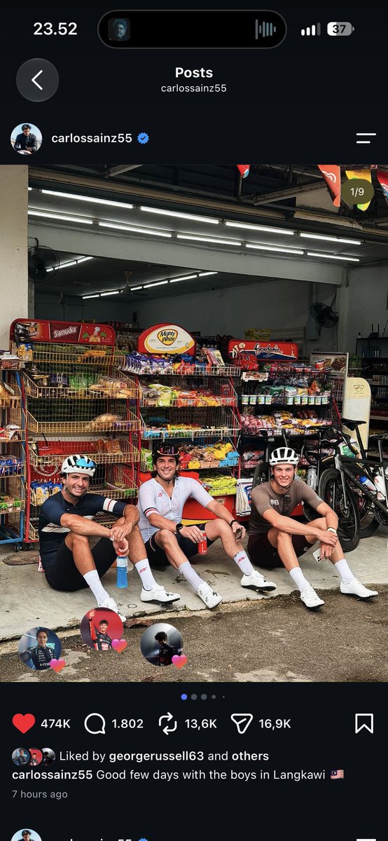 sainzcite's tweet photo. mama model papa gowes https://t.co/LU4lTjrcKx