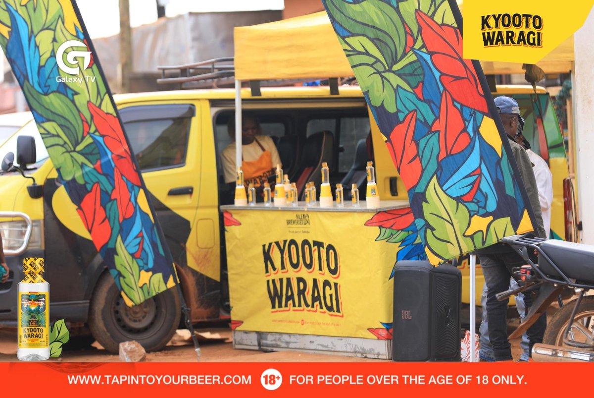 GalaxyTVUg's tweet photo. Kyooto Waragi hit Kibumbiro today with an unmissable activation!
#ZzinaLifeStyle | #KyootoGin | #StrongStartSmoothFinish https://t.co/ebmDcnJFGB