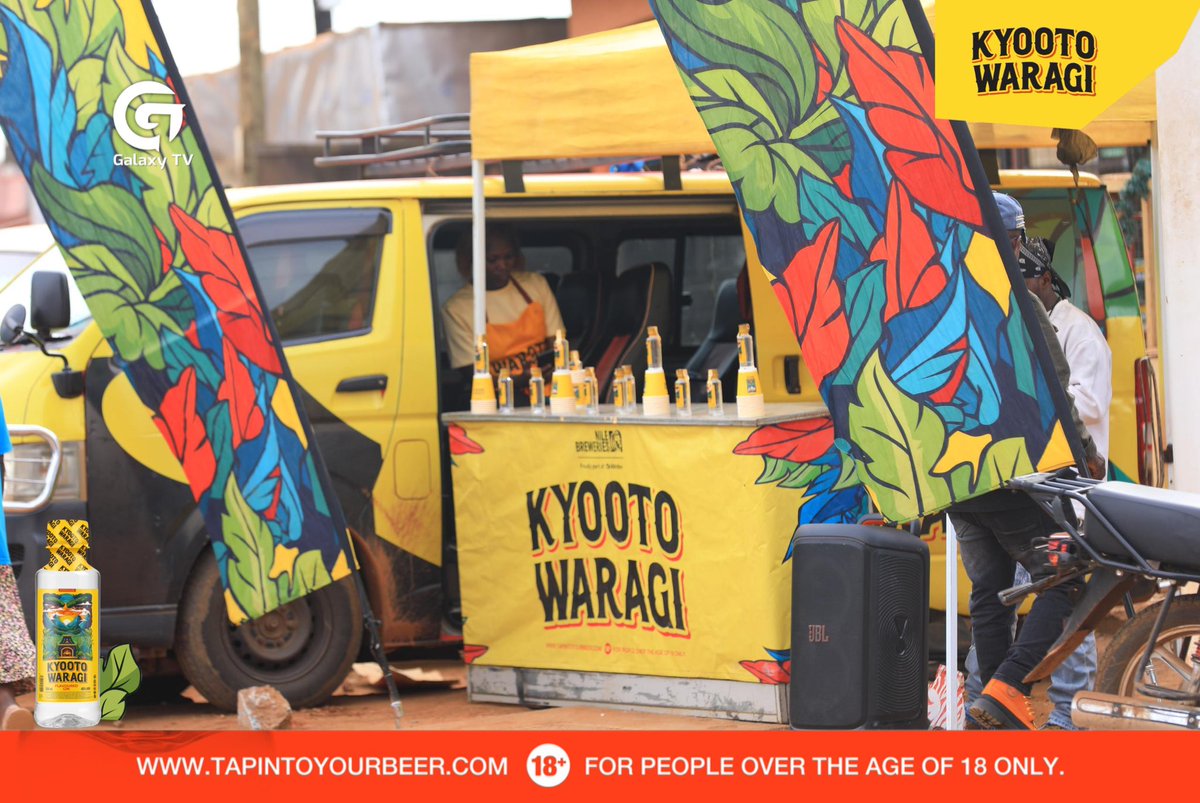 GalaxyTVUg's tweet photo. Kyooto Waragi hit Kibumbiro today with an unmissable activation!
#ZzinaLifeStyle | #KyootoGin | #StrongStartSmoothFinish https://t.co/ebmDcnJFGB