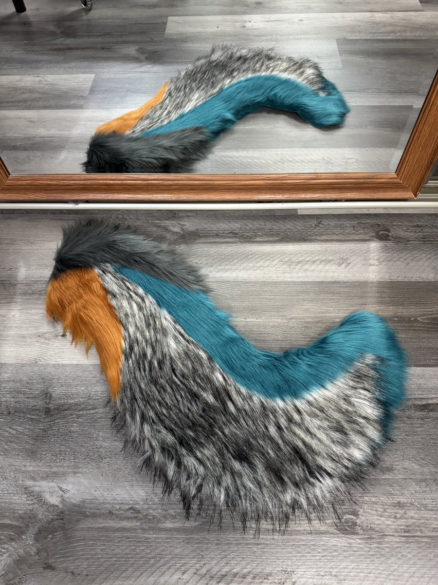 starbrightsuits's tweet photo. Obsessed with the fur for the premade!! 🫣💘 https://t.co/7G3Y6rb0bp