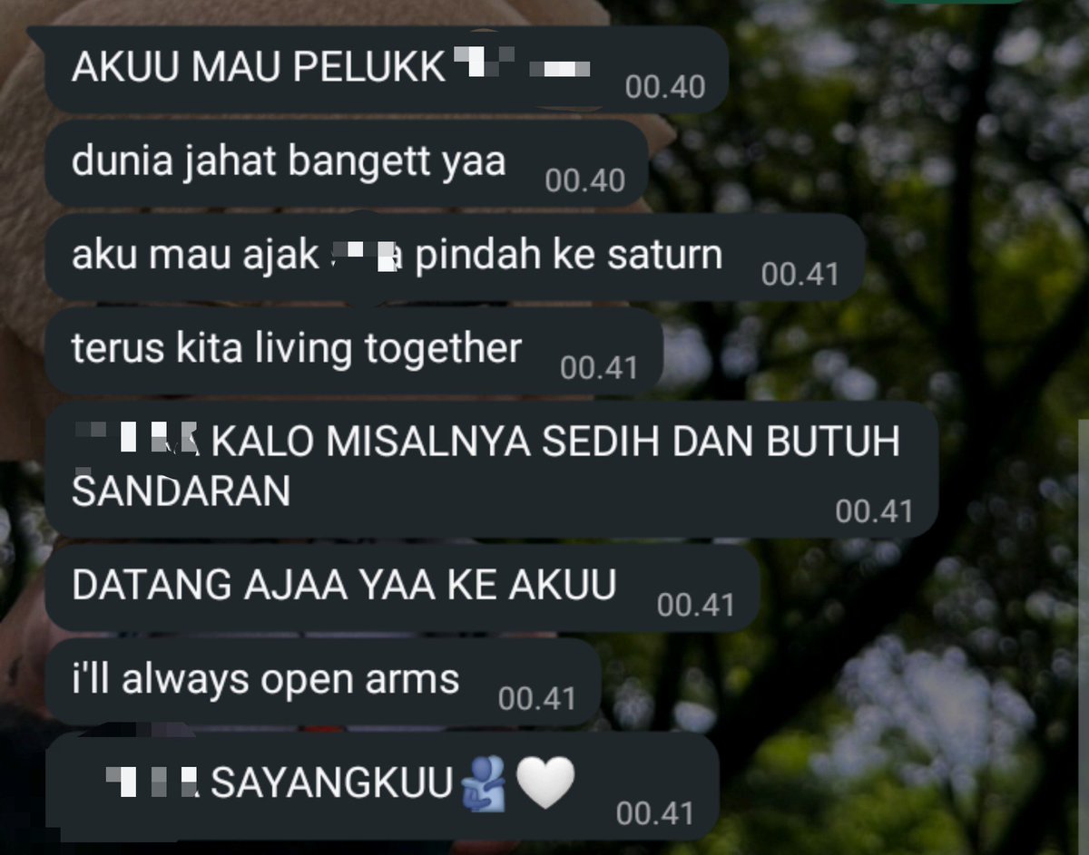 bobaxcaramel's tweet photo. tapi aku bentar lagi pengen bundir **** aku rasa aku beban aja selama ini :(( https://t.co/GIUkV7mntF