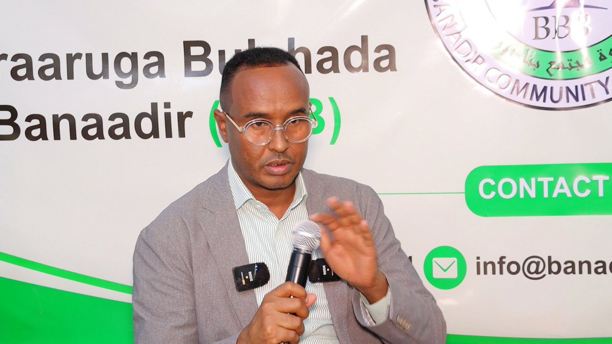 Banadir2024's tweet photo. Benadir_Community_Awakening hosted a public awareness meeting on the risks of El Niño, featuring SODMA Chairman Mahmoud Maalin Abdulle.

The discussion focused on climate risks, preparedness, public awareness, and protecting communities from potential impacts. https://t.co/ZxYvqNA3on