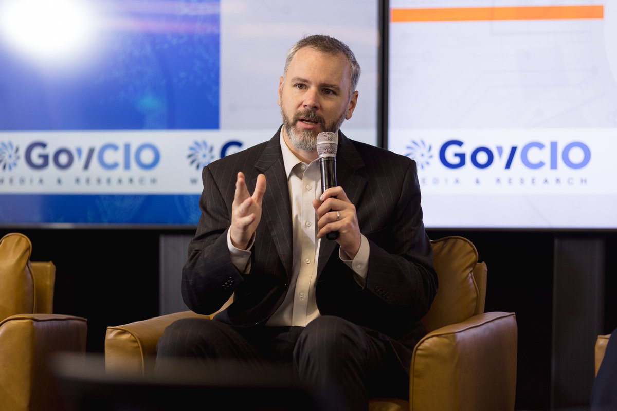 GovCIOMedia's tweet photo. Why you need to be in the room at the Federal Cloud & Data Forum:

👉 Compare approaches to cloud, data, AI and security with your peers.
👉 See how agencies are moving AI from pilots to enterprise-wide use.
👉 Get an inside look at modernization efforts, including the Genesis Mission.
👉 Ask questions, exchange ideas and bring practical takeaways back to your agency.
👉 Meet other federal technology leaders working through many of the same modernization challenges you are.

If cloud, data or AI modernization are part of your mission, join us on October 8 in Washington, D.C.: https://t.co/86to22cmIR