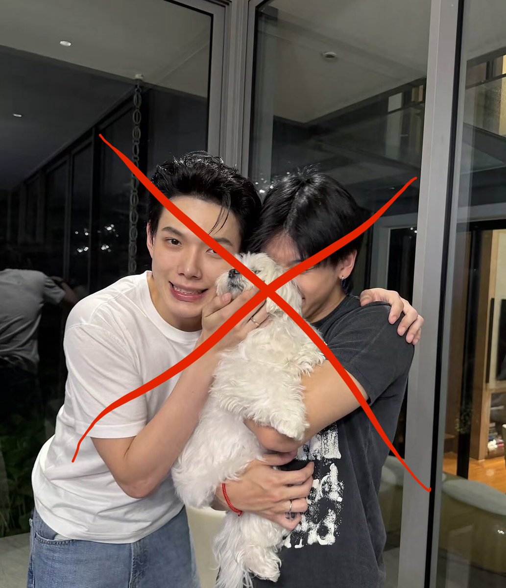 Daoumang's tweet photo. @mlllllnwthv When he says that antis want him and her to stay apart, but that’s not what I want at all. I’ve always wanted to ship them together. The person I want out of the way, the one I see as standing in their way, is Offroad—not her. 👎👎👎
#DaouMang✅ 
#DaouOffroad❌ https://t.co/eoSBOy4hAz