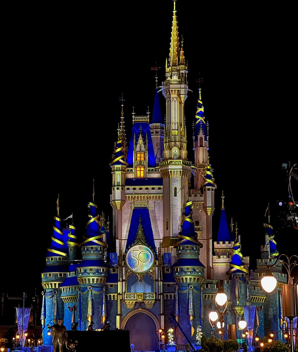MousePlanet's tweet photo. Happy 55th Anniversary to Walt Disney World's Magic Kingdom. Here's a look back at The World's Most Magical Celebration. Cinderella's Castle was lovely. https://t.co/FiIWcoo92J