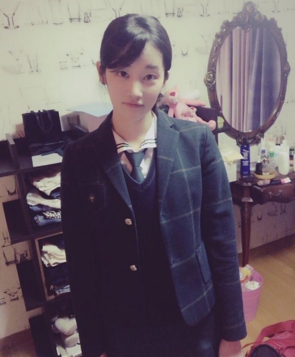 rungzichan's tweet photo. 하씹 기분 이상해 https://t.co/Nyav0o39Sx