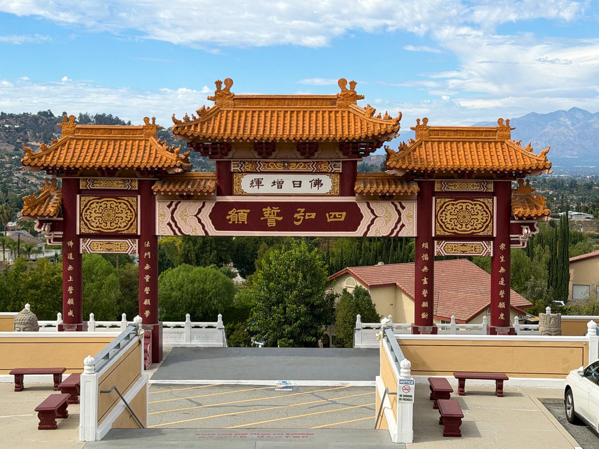 coasterstudios's tweet photo. Always so much to see in LA, and never enough time! Had a great day doing some of their coolest attractions! 

Santa Monica Pier, Hsi Lai Temple, Academy Museum of Motion Pictures https://t.co/tLHsxggsou
