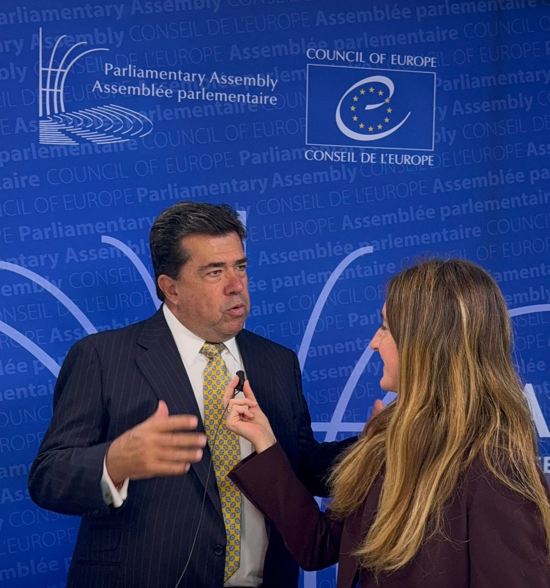 GacetaBusiness's tweet photo. El diputado mexicano Pedro Haces Barba participó en la Asamblea Parlamentaria del Consejo de Europa, donde planteó pasar del diagnóstico a compromisos concretos para proteger la libertad de expresión y el pluralismo mediático.

📍 Estrasburgo, Francia | 29 de septiembre de 2026 https://t.co/MJ8n1jwwhl
