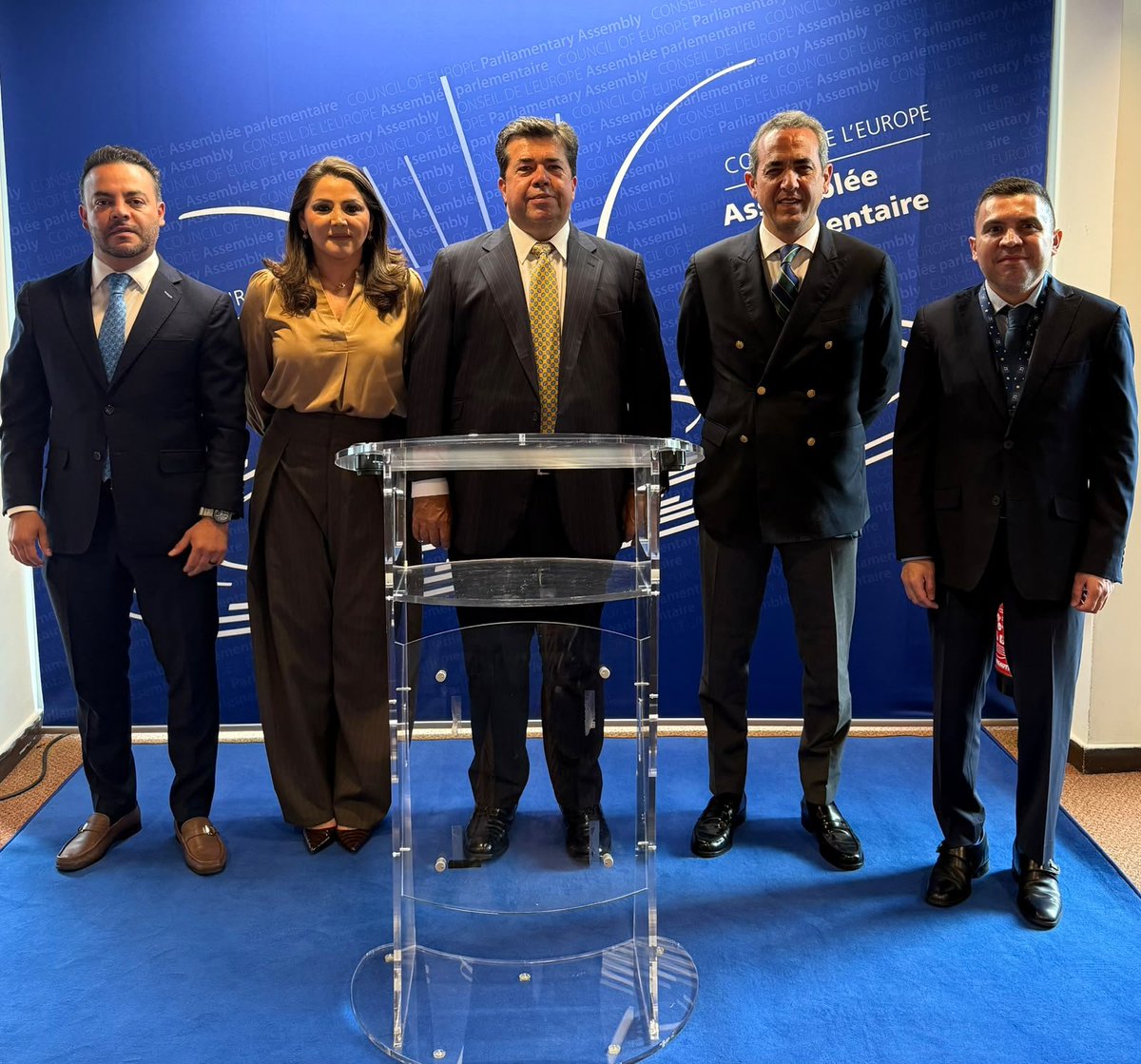 GacetaBusiness's tweet photo. El diputado mexicano Pedro Haces Barba participó en la Asamblea Parlamentaria del Consejo de Europa, donde planteó pasar del diagnóstico a compromisos concretos para proteger la libertad de expresión y el pluralismo mediático.

📍 Estrasburgo, Francia | 29 de septiembre de 2026 https://t.co/MJ8n1jwwhl