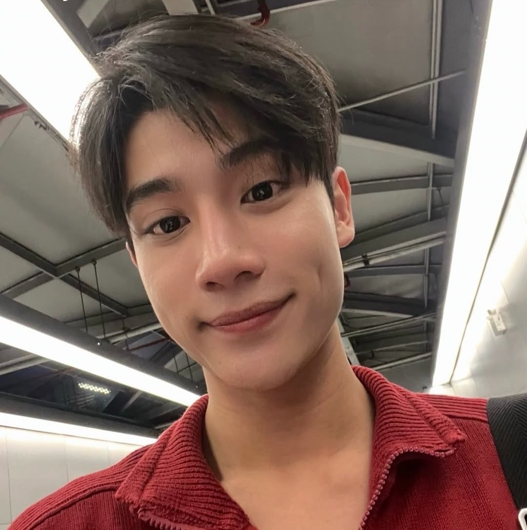 daflsum's tweet photo. จากไทยสู่ดูไบสู่อิตาลี เช็คอินจุ๊บนางฟว้าทุกสถานที่เลยนี่นาา🥺🧚🏻 https://t.co/fjuGV895xy