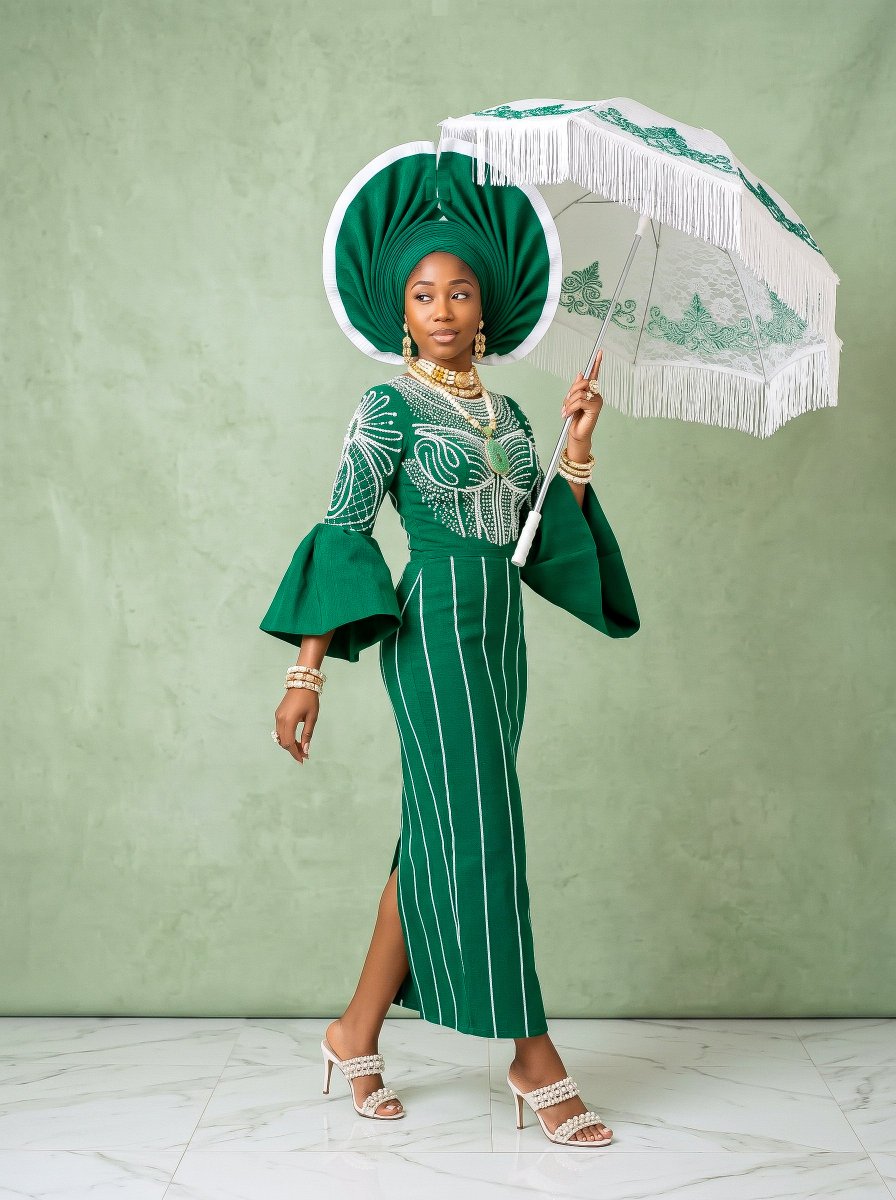 sylprincesa's tweet photo. It's a beautiful October 💚🎉 

Celebrating Nigeria @66 
Happy new month y'all!!🤗

#october1st #indepenceday #GraphicDesigner #aicontentcreator https://t.co/W4LQ7ikLbm