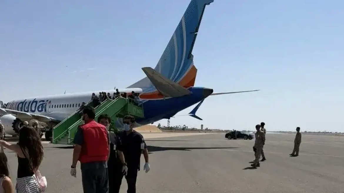 Itongadol's tweet photo. Flydubai. En sus redes sociales el copiloto omaní hablaba de "matar a judíos" (Itongadol/Agencia AJN)
Nota: https://t.co/QUAzhyjxgq
#Flydubai #antisemitismo #copiloto #Omán #judíos #Israel #Emiratos https://t.co/WQmX5GJzGY