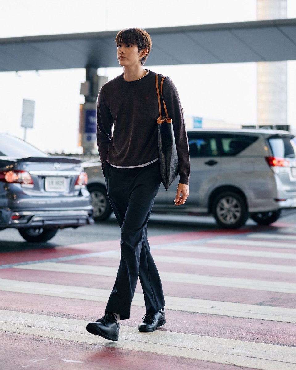 VogueThailand's tweet photo. https://t.co/gmCCof4Nfw