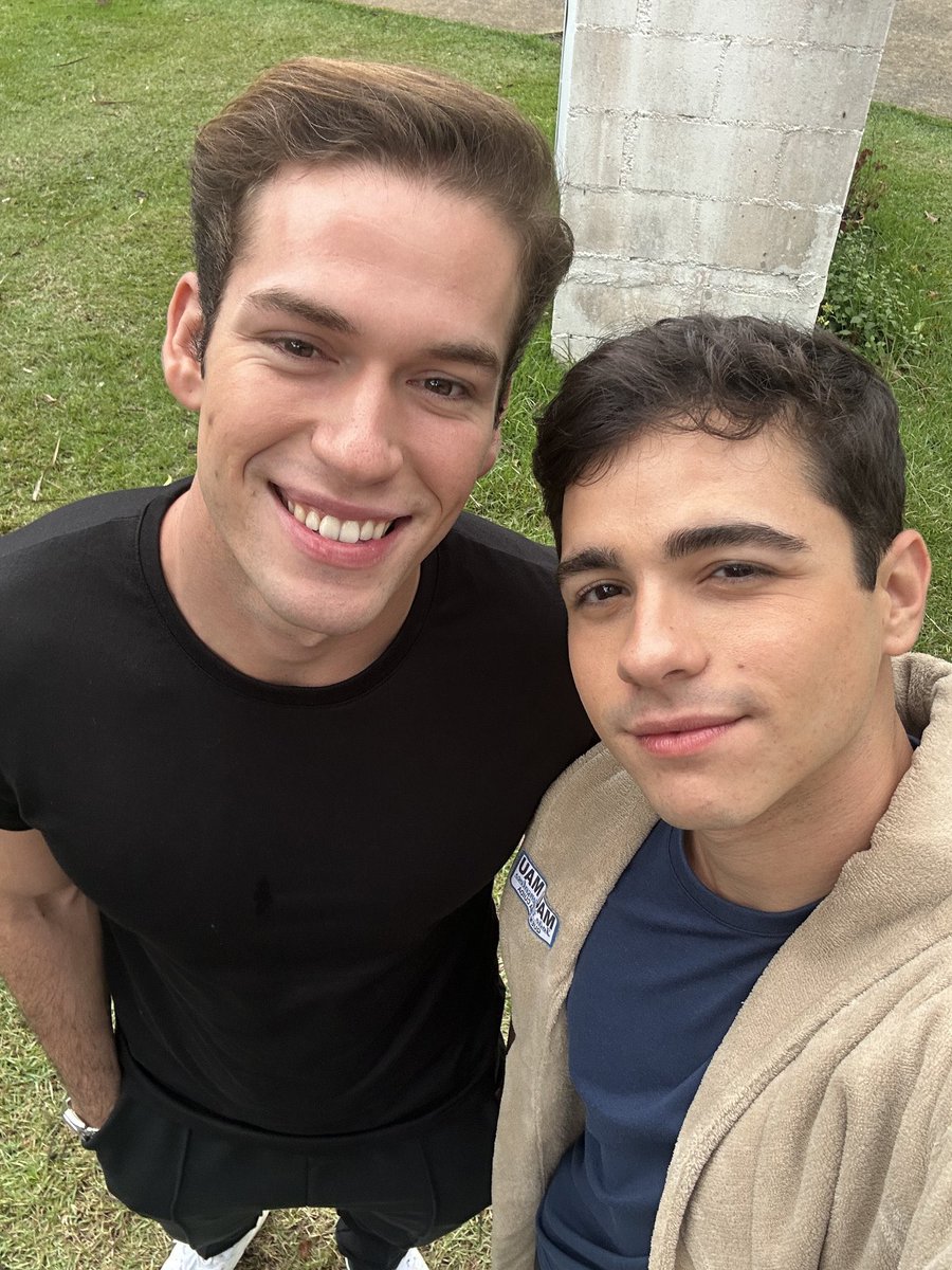 conexaojao's tweet photo. ATENTOS? Amora Mautner revelou que Isabel Teixeira indicou “Idiota”, de Jão, como trilha sonora de Felipe e Mau Mau, de Quem Ama Cuida. 👀 https://t.co/ul17vLQcnC