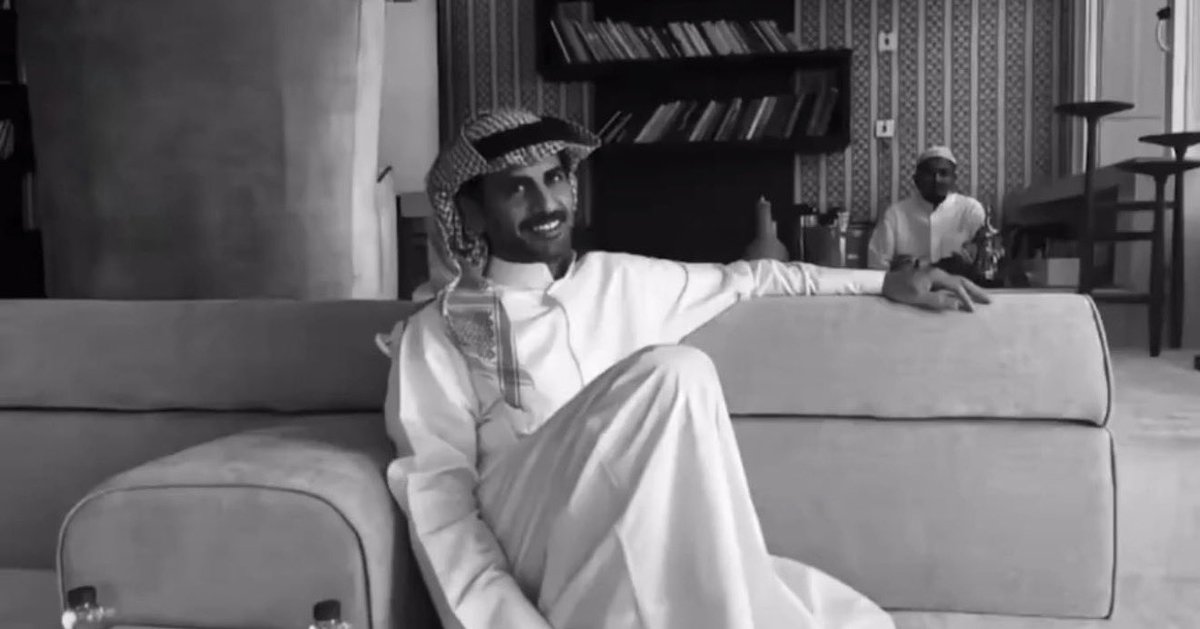 iib8rx's tweet photo. قضيت لحظات حلوه في مخيلتي 
مايقدر الواقع التافه يوفرها .! 

          - سعد علوش https://t.co/InMuHrDUZY