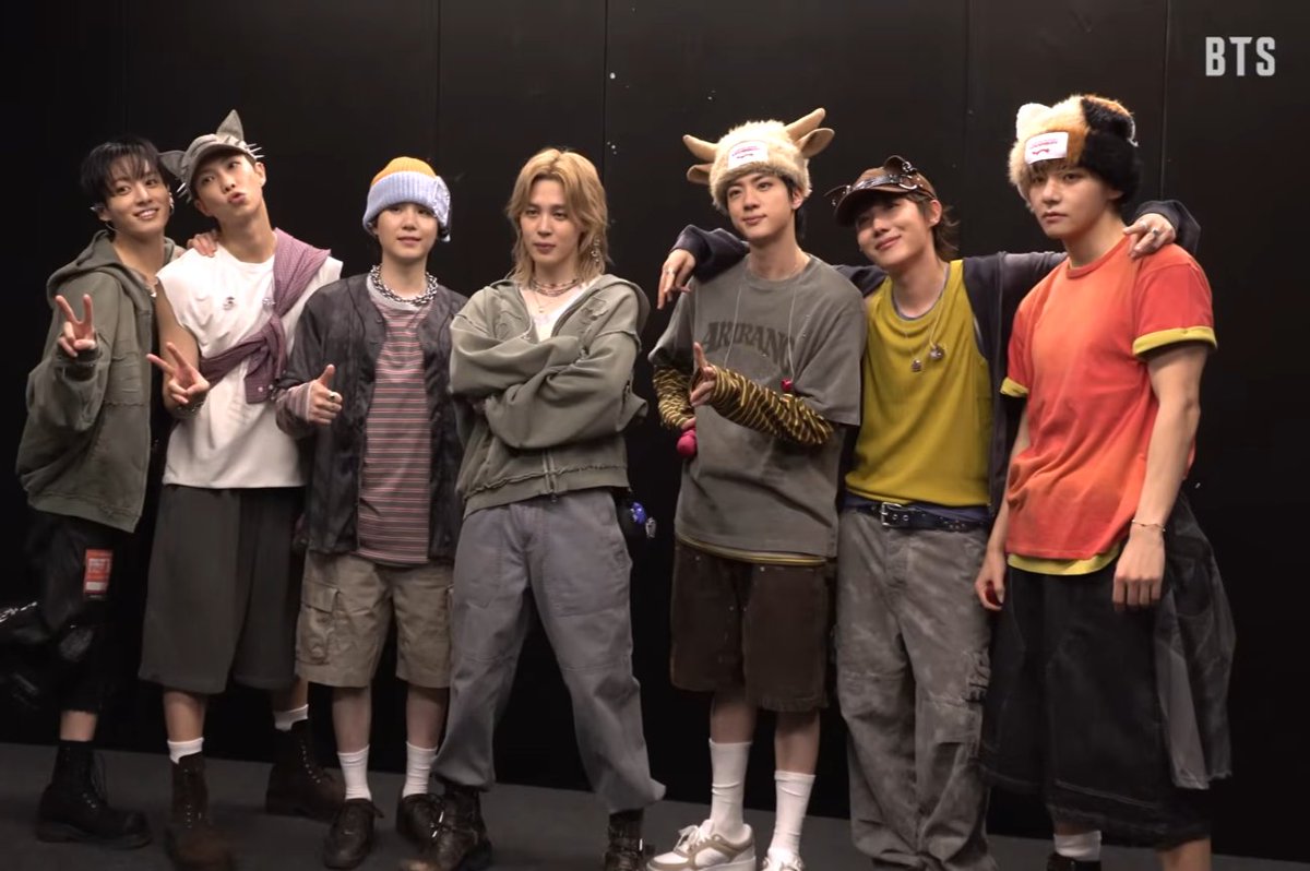 DapressedPisces's tweet photo. BTS<333
#bts #rm #jin #suga #jhope #jimin #v #jungkook
@bts_bighit https://t.co/f9P8scajeh