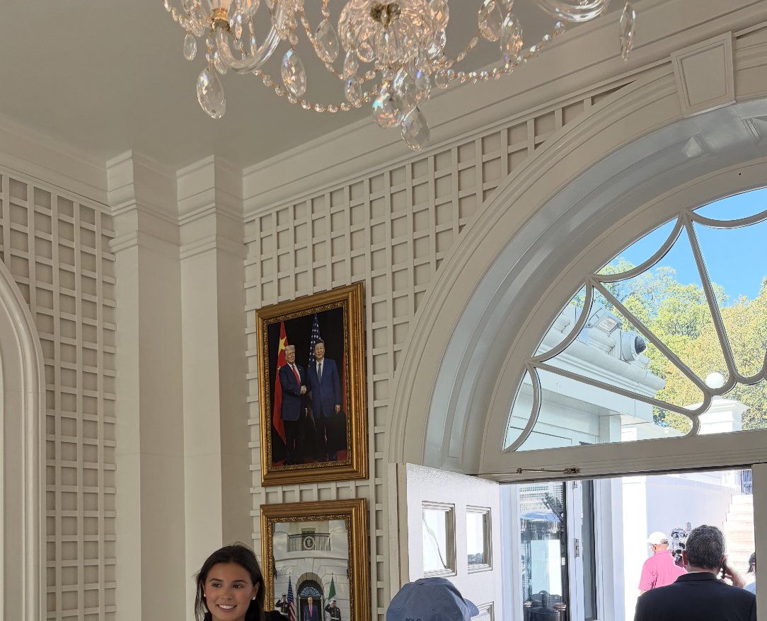 JaxAlemany's tweet photo. White House's Palm Room doors now lined with photos of Trump standing alongside Putin &amp; Xi: https://t.co/VgIuyxAgZY
