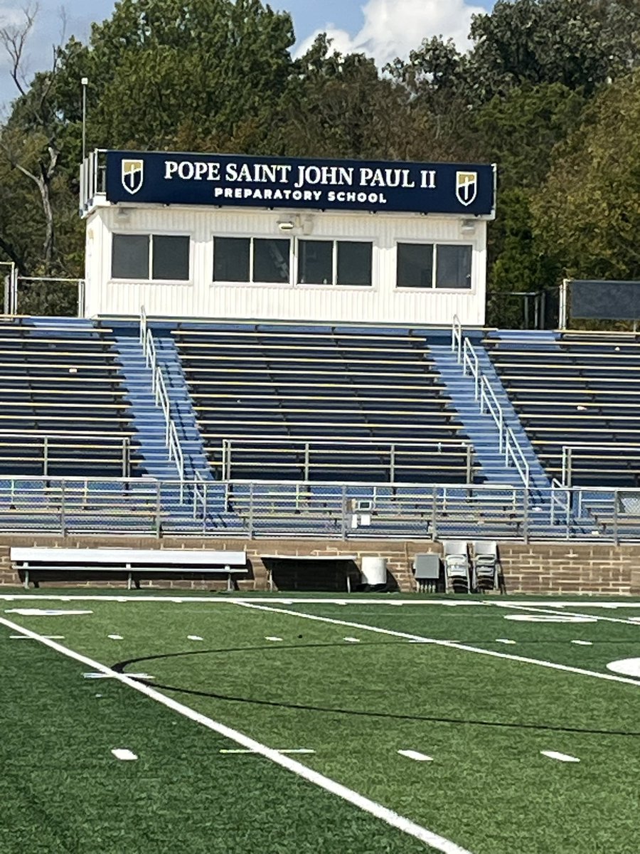 CoachStoutUTM's tweet photo. π@JPIIKNIGHTS @UTM_FOOTBALL #RISE27 https://t.co/XaK9QBs7r1