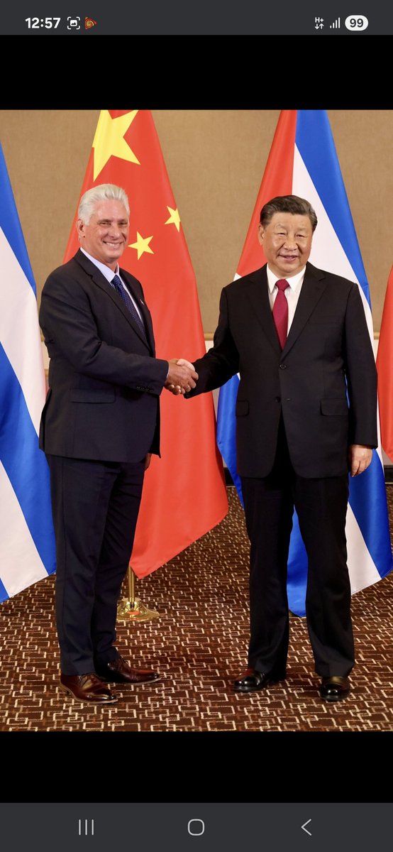 Elsida08033956's tweet photo. #CubaNoEstáSola. Se reconoce a la República Popular China por su solidaridad con el pueblo de Cuba.#CubaNoEsUnaAmenazaElBloqueoSí.#PorLasTunasLaVictoria. https://t.co/TabMwC7Ti2