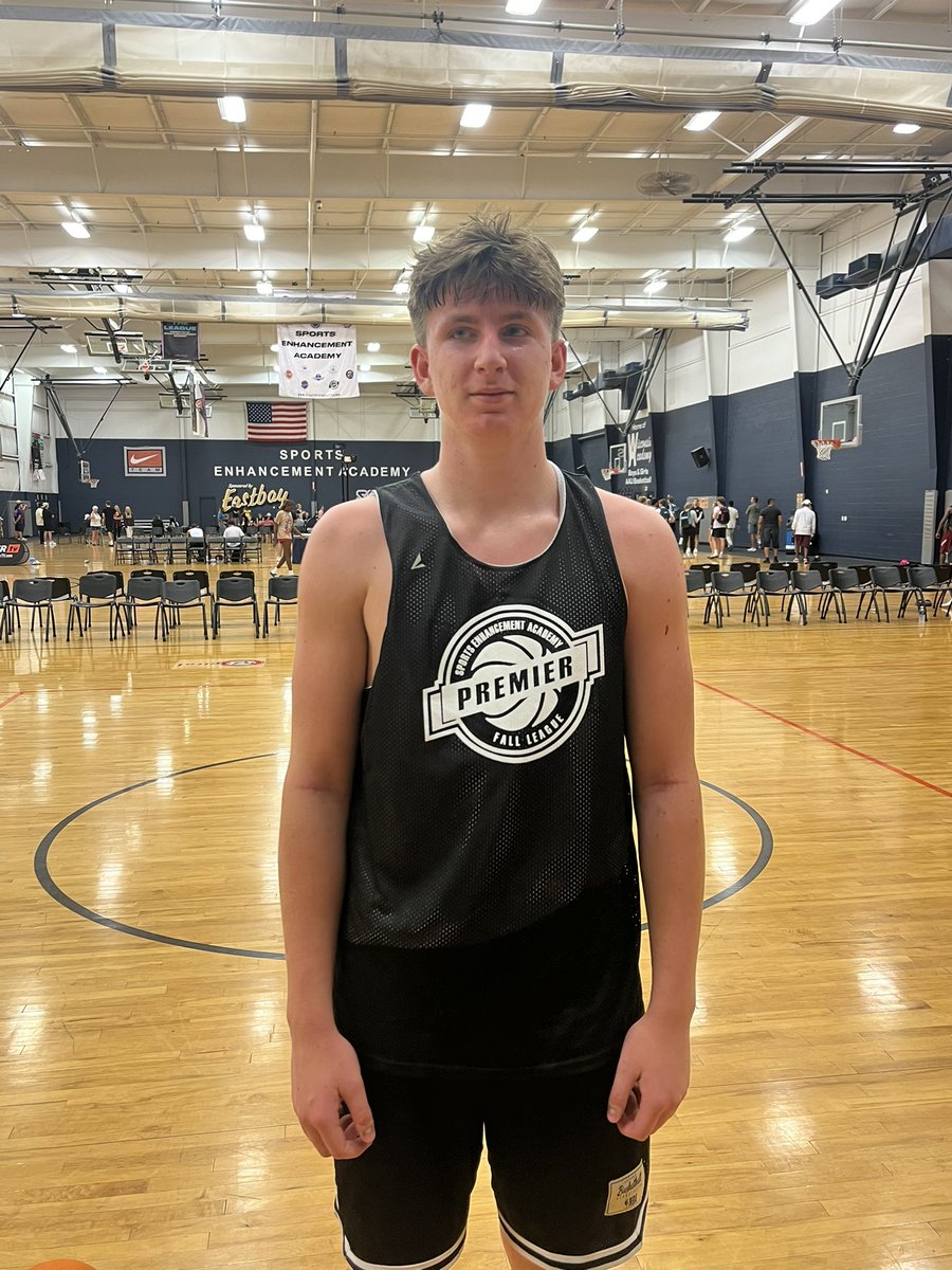 FallPremier's tweet photo. 🚨Game Final🚨

Wisconsin - 78
Ohio State - 58

Wisconsin Scorers:
@jdoedens_1 - 17pts
@benpritzl12 - 17pts

Ohio State Scorers:
@sam23powers - 15pts
@griff_roth22 - 11pts

#BePremier https://t.co/ZccJZjlDig