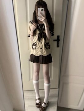 lisa10ay3's tweet photo. 再强调一次：我不要🚪！真不要！ 想看什么痛快点告诉我， 我看到立马发.就是手发酸发不完而已 不需要你们打钱支持我
1：看福
2：看🐻 https://t.co/DPMytVCywl