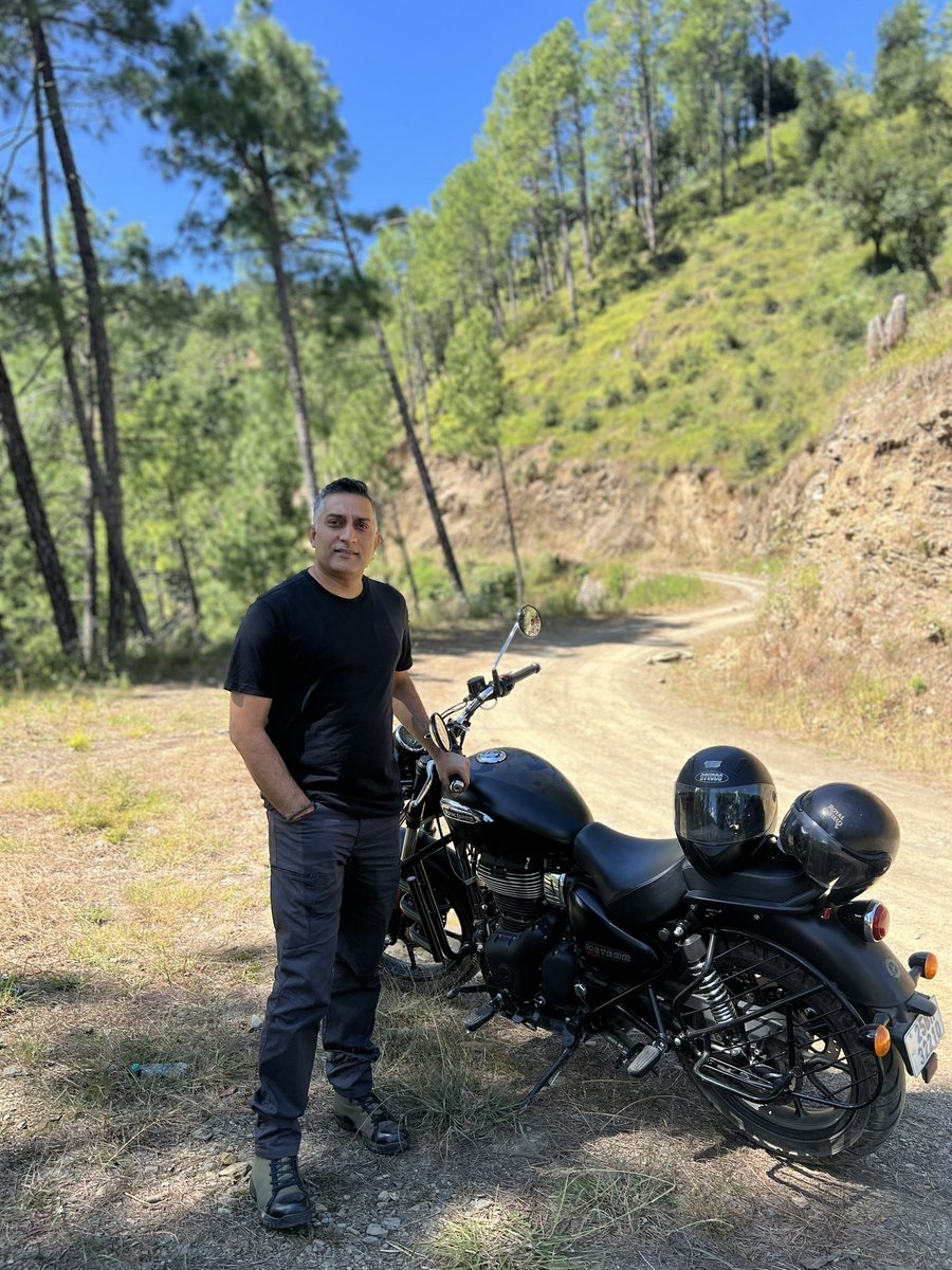 ConfdntlyKnfuse's tweet photo. Trip to Shri Kamrunag Devta .. https://t.co/ugRfA2TDTU