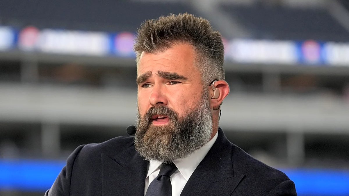 nflrums's tweet photo. 🚨 Former #Eagles Jason Kelce goes off on Roger Goodell-led NFL for handing out $524,281 worth of fines in one week https://t.co/CG32DSok4l