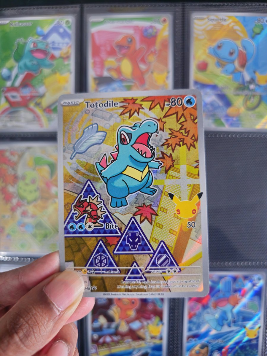 VPCollects's tweet photo. 🌿🔥💧 The Johto starter trio!

Chikorita, Cyndaquil &amp; Totodile from the Pokémon TCG First Partner Illustration Collection Series 2, illustrated by Saboteri 🎨

Which one are you choosing? 👀

#PokemonTCG #PokemonCards #JohtoStarters https://t.co/m3D1HlpDjS