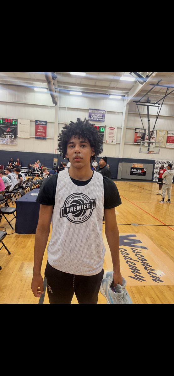 FallPremier's tweet photo. 🚨Game Final🚨

Michigan - 92
Indiana - 84

Michigan Scorers:
Andrew Malone - 28pts
Thomas Malone - 23pts

Indiana Scorers:
@BradyUelmen23 - 24pts
@JaseNavis - 21pts

#BePremier https://t.co/y6UCDwuDDa