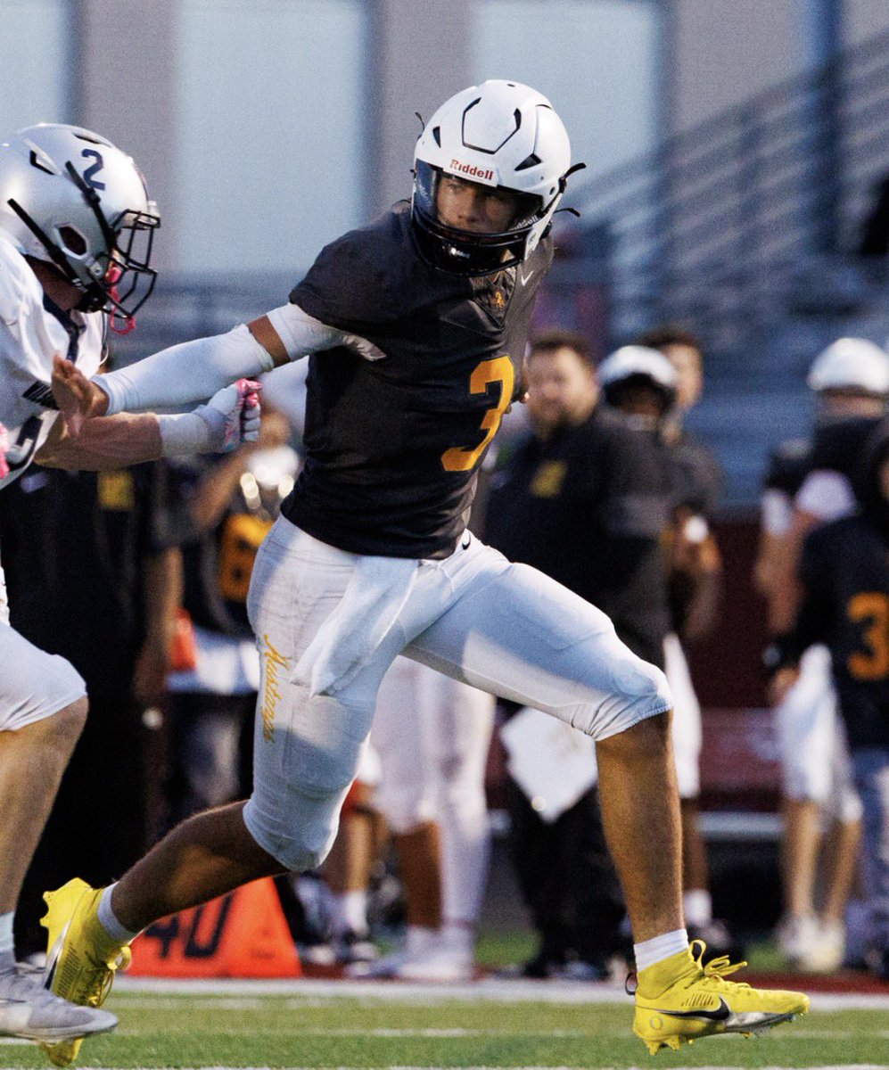 ConnorDarby57's tweet photo. 5A Conference Players of the Week: Week 4 https://t.co/cvDVZdjQQr  Featured @PrepRedzoneOR https://t.co/MTs2Hm8HgM
