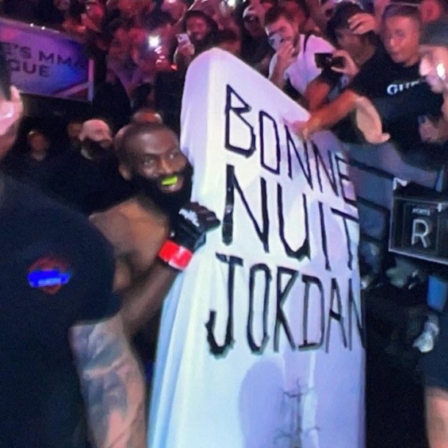 Rgrammaton's tweet photo. @AlertesInfos @Jukebox034 Fin de carrière pour Jordan https://t.co/uvcX5PrFuT