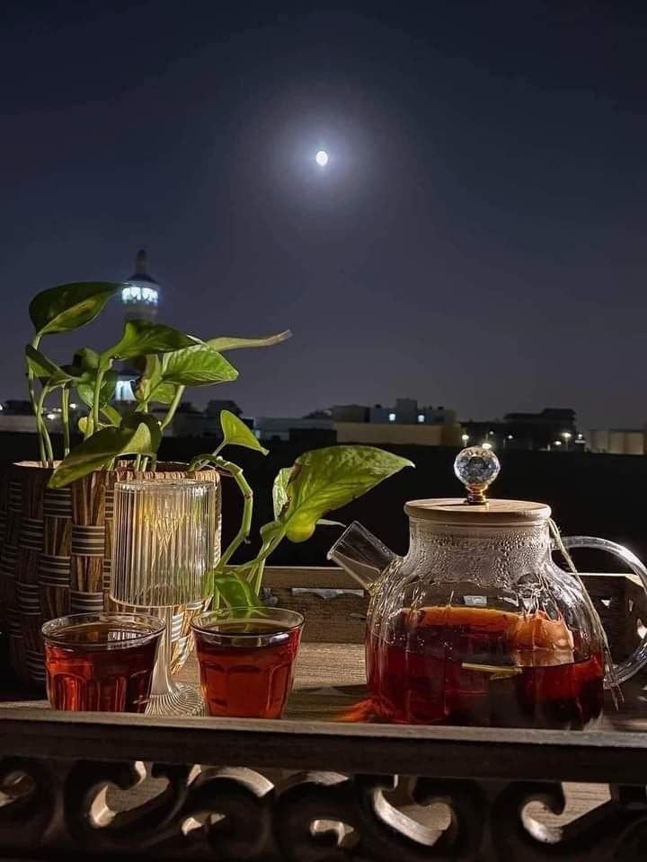 kholoud52562111's tweet photo. أتمنى أن أَجِد من يُشبهني يوماً ما
نأنسُ معاً، 
نتشارك تفاصيل الحياةِ معاً، 
تَمُر معه الساعات ولا نشعُر ُ بها'♡ https://t.co/yVqThNadwW