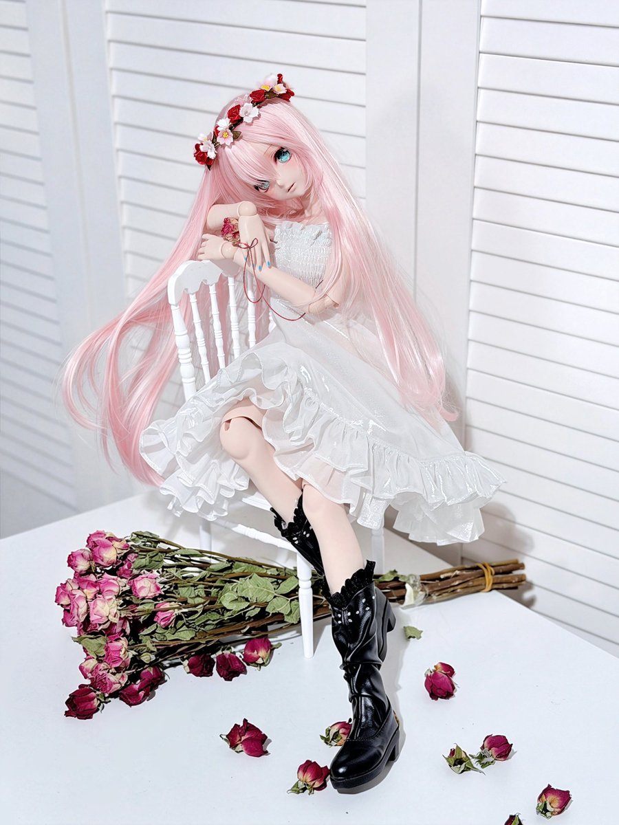 Rumoon_Vanilla's tweet photo. Just Be Friends https://t.co/m8sNw5SbkG