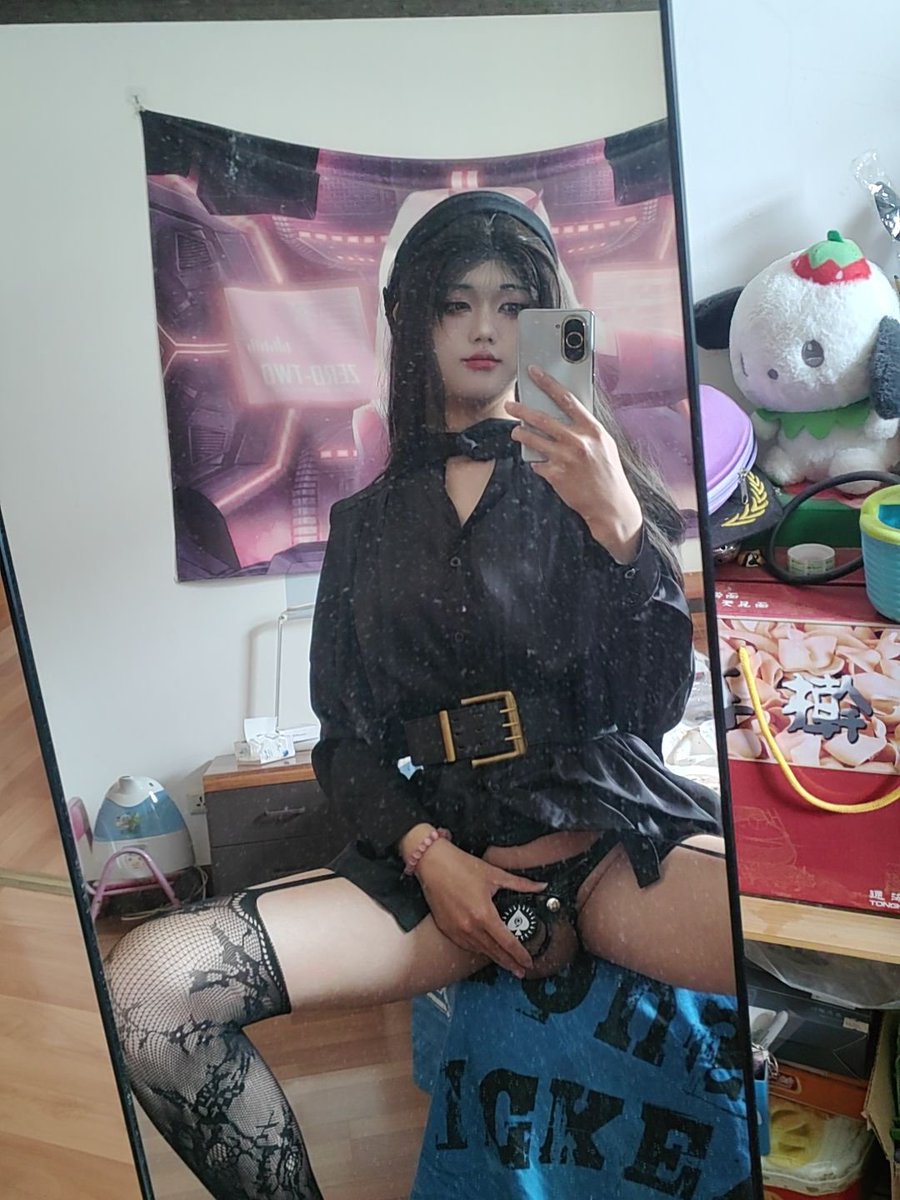 xiaohanxsj's tweet photo. 别骂了我平时真的很乖的，再骂我真要爽给你看了！#伪娘 #sissy #反差婊 #贞操锁 #抖m #cos https://t.co/t1vLPfJwvu