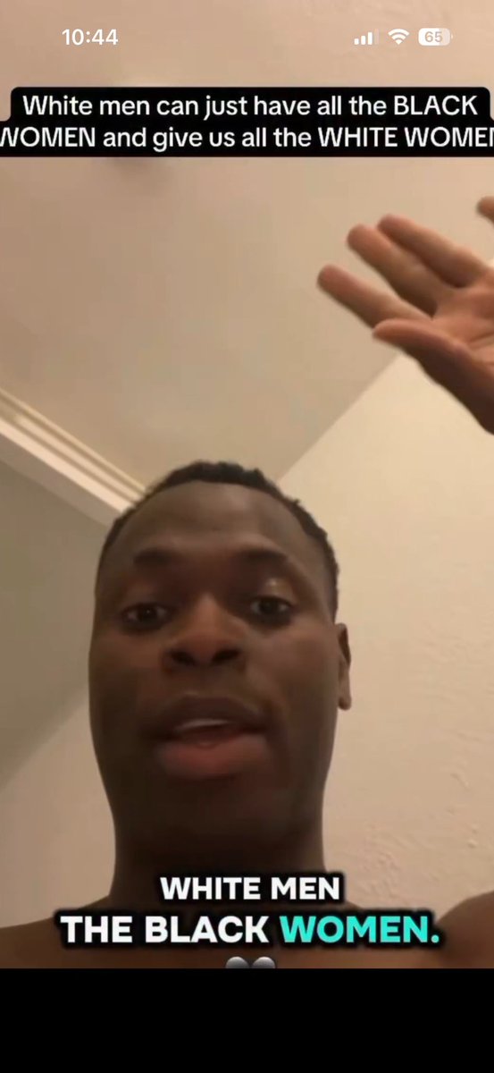 DevonFull21's tweet photo. @StayMad_whore @Housecarlll @UCannMan @RapUp They’re not lmao 🤣 no one wants them. Their own men don’t even want them. They want the white girls https://t.co/DUUlvW2o6K