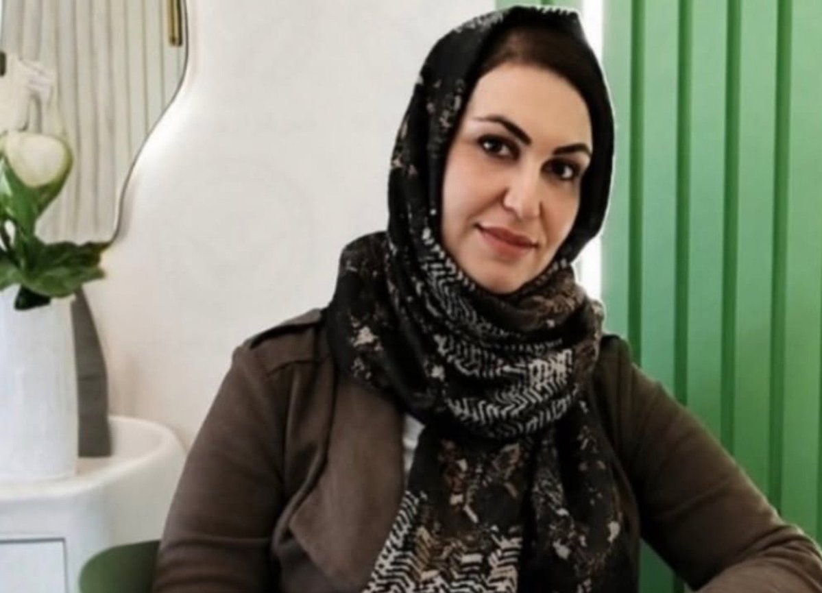 Peyman223's tweet photo. حکم اعدام من #مژده_هاشمی_بازرگانی، ۲۷ ساله، کارمند هلال احمر، در دیوان عالی تایید شده. صدایم باشید! https://t.co/QzvzA7yGVU