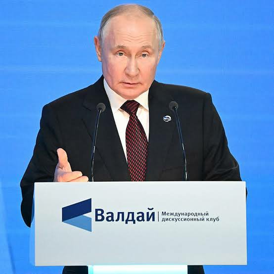 directklad's tweet photo. "Не мы начали воевать, а с нами начали воевать" - 2026

"..мною принято решение о проведении специальной военной операции" - 2022 https://t.co/sgPTkuzzYi