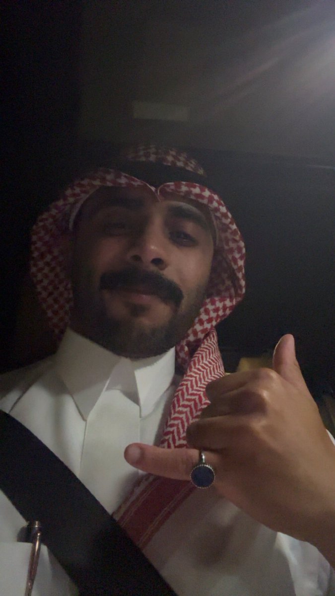 HNasser_70's tweet photo. ارررررحب والله ي الخميس 🦦: https://t.co/H37BdgujFS
