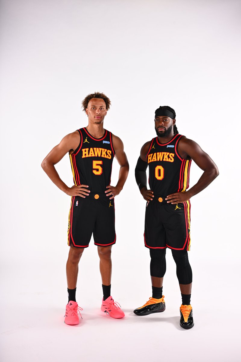 Atlanta's defensive lockdown pair.... Dyson Daniels and Lu Dort 🔒 
 [📷](https://pbs.twimg.com/media/HTj6S9vWsAAWqWT.jpg) https://pbs.twimg.com/media/HTj6S9vWs