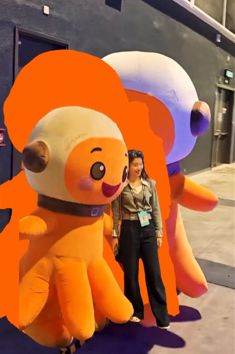 Crypto_Kueen's tweet photo. found the OpenLedger mission at KBW2026 🇰🇷
...
+ mission captured🫵🏼
+ openLedger spotted👌🏼
+ Posted & tagged @OpenledgerHQ 🤳🏼
now waiting to see where the $OPEN journey goes..🤘🏼😻
@kbwofficial @GoKiteAI @upbitglobal
.....
#KBW2026 #OpenLedger #OPEN #Web3Community #cryptocurrency https://t.co/IBUxbPdPuK