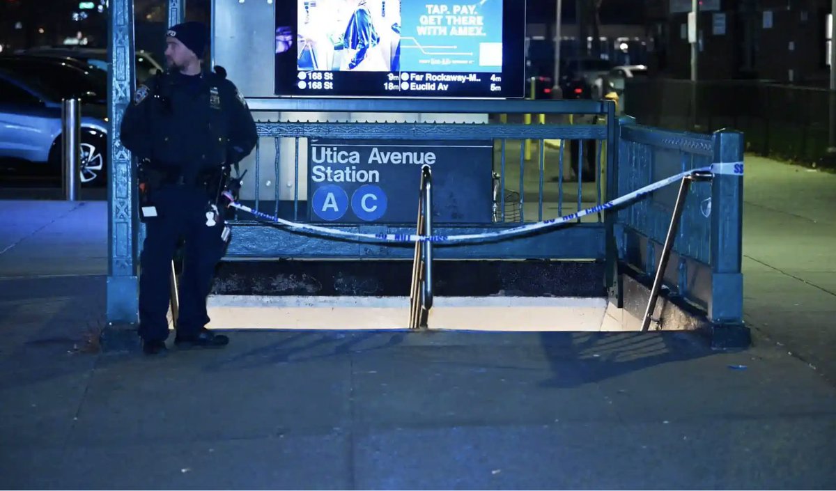 amNewYork's tweet photo. A top MTA official said Wednesday that it remains “unclear” how a 57-year-old man got caught in the door of an A train and dragged to his death earlier this week. Read the full story at the link in bio. https://t.co/8jUi1M91Bd