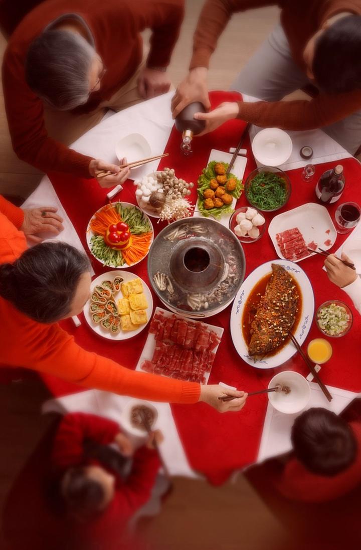 VictoriaKndzix's tweet photo. Feliz Día de la Independencia!  Hoy celebramos la libertad de nuestro país con familia, comida y mucho orgullo! https://t.co/MCEjEWNYZM